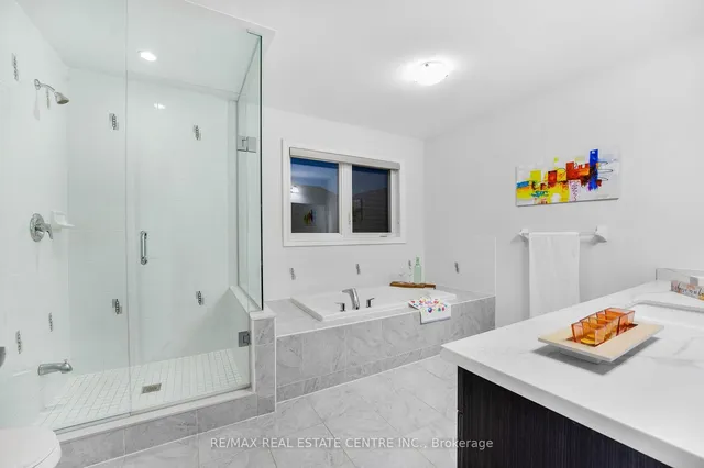 Additional image 32 of 5 Forsyth Cres