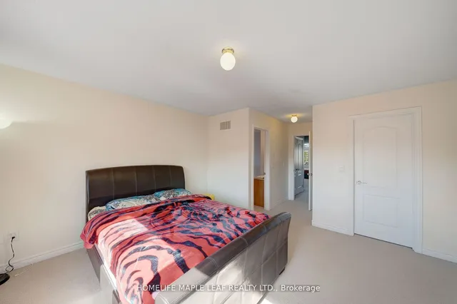 Additional image 20 of 56 POMELL Tr