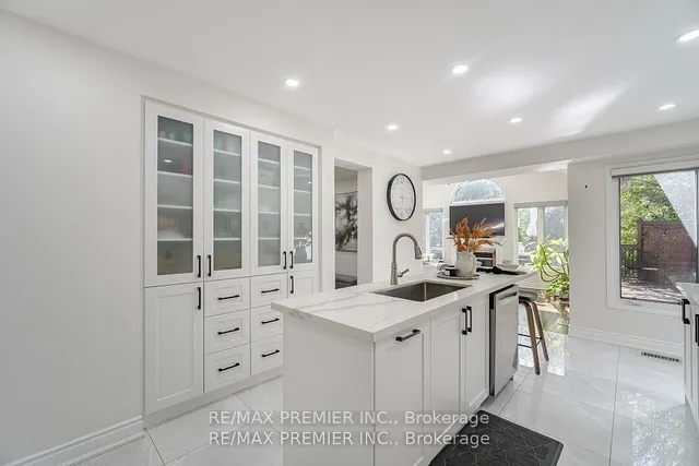 Additional image 11 of 37 Furrows End