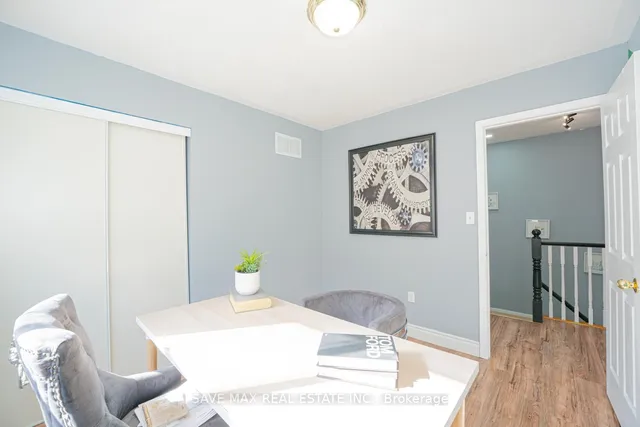 Additional image 21 of 30 Worthington Ave