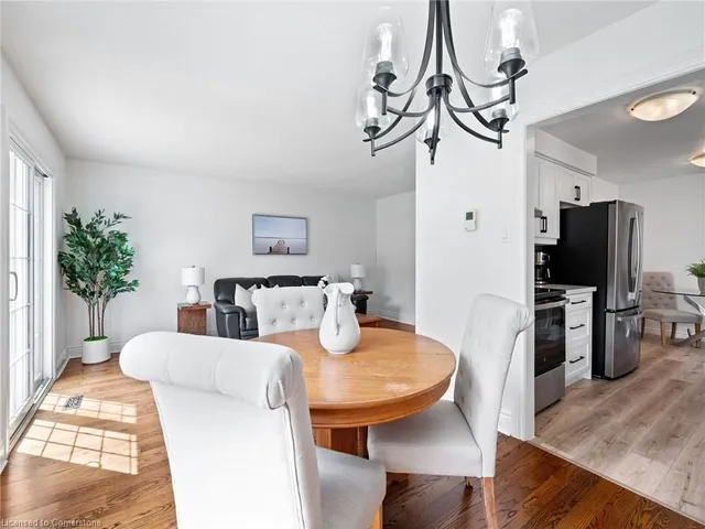 Additional image 11 of 13 Cashel St