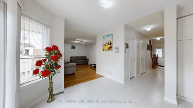 Additional image 10 of 11 BADGER Ave