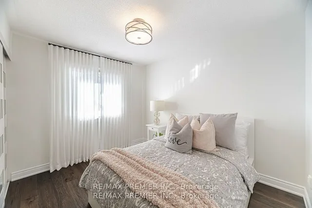 Additional image 23 of 37 Furrows End