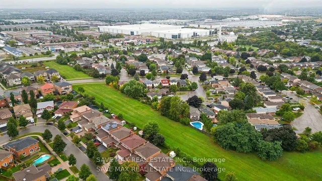 Additional image 36 of 181 Sunforest Dr