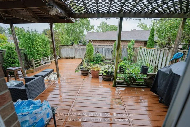 Additional image 33 of 181 Sunforest Dr