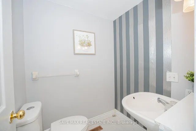 Additional image 16 of 30 Worthington Ave