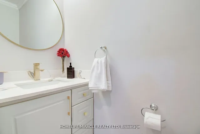 Additional image 33 of 45 Williamson Dr