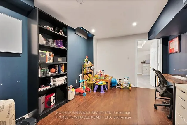 Additional image 34 of 36 Driftwood Cres