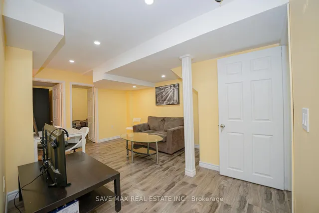 Additional image 30 of 30 Worthington Ave