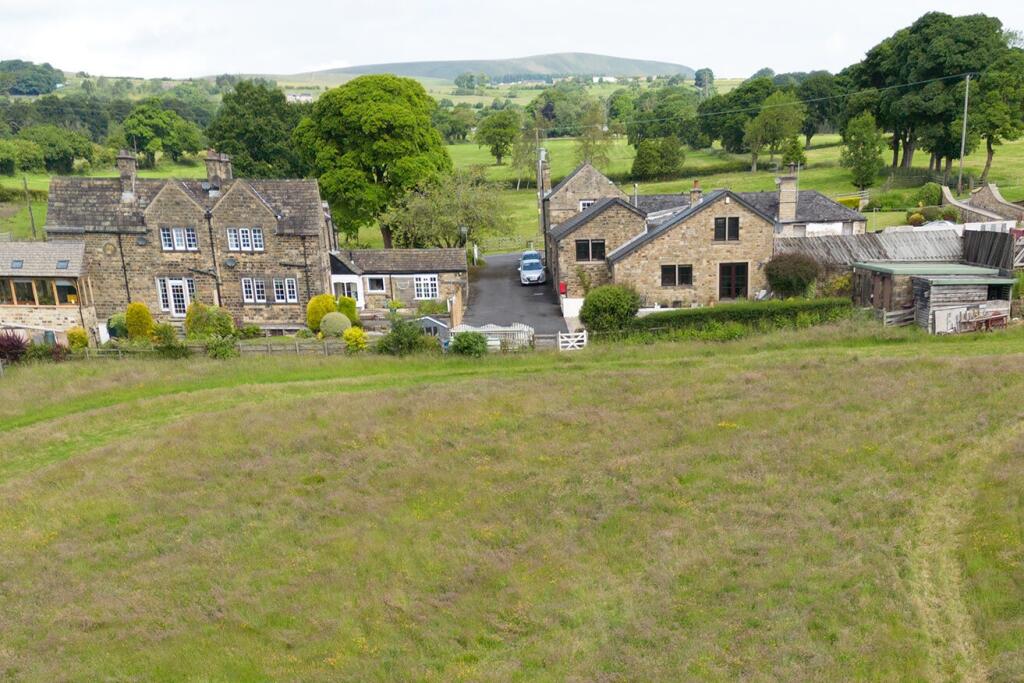 Additional image 22 of Green Top, New Laund Farm, Greenhead Lane, Fence, Lancashire, BB12
