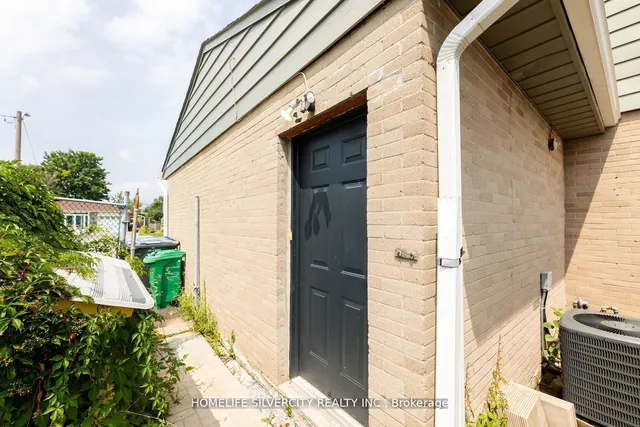 Additional image 3 of 8 Bedford Cres