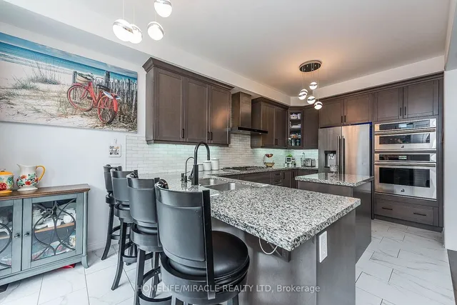 Additional image 19 of 15 Bachelor St