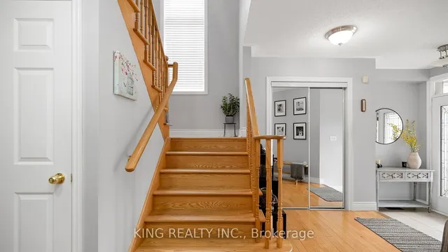 Additional image 19 of 81 Turquoise Cres