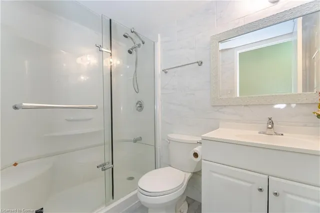 Additional image 21 of 18 Knightsbridge Rd Unit 1704