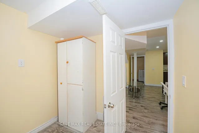 Additional image 37 of 30 Worthington Ave