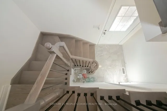 Additional image 10 of 55 Allegro Dr