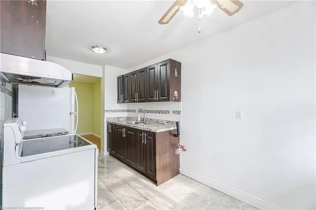 Additional image 19 of 18 Knightsbridge Rd Unit 1704