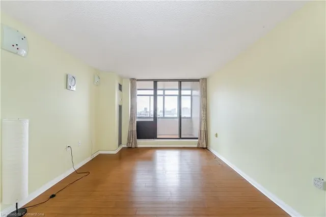 Additional image 9 of 18 Knightsbridge Rd Unit 1704