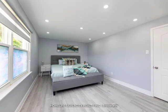 Additional image 20 of 8 Bedford Cres