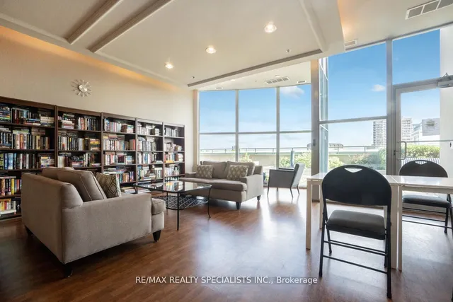 Additional image 25 of 9 George St Unit 702