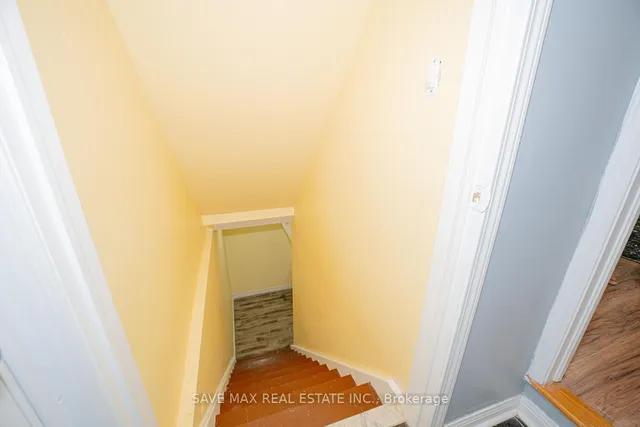 Additional image 27 of 30 Worthington Ave