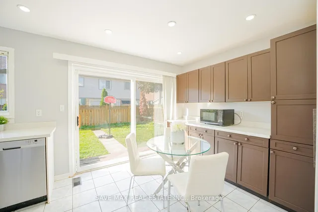 Additional image 11 of 30 Worthington Ave