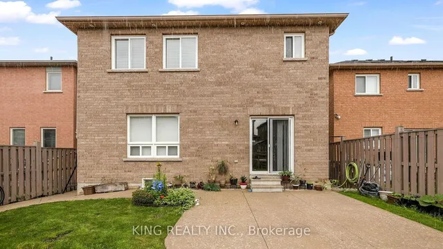 Additional image 33 of 81 Turquoise Cres