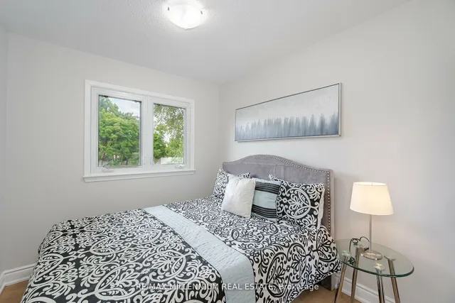 Additional image 19 of 5 Madoc Rd