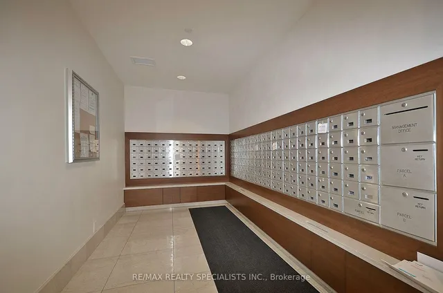 Additional image 30 of 100 John St Unit 1806