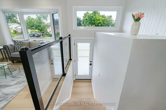 Additional image 5 of 5 Madoc Rd