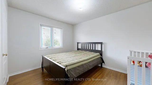 Additional image 23 of 11 BADGER Ave