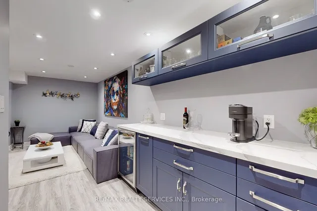 Additional image 27 of 38 Heathcliffe Sq