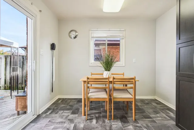 Additional image 19 of 384 Centre St