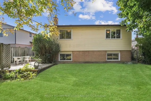 Additional image 37 of 384 Centre St