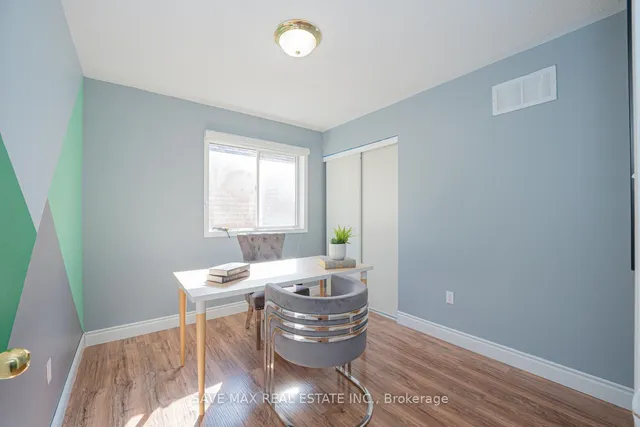 Additional image 20 of 30 Worthington Ave