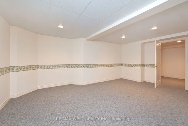 Additional image 27 of 1 Wellford Gate