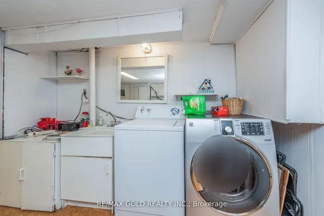 Additional image 33 of 6872 Darcel Ave