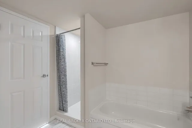 Additional image 27 of 25 The Esplanade Unit 2113