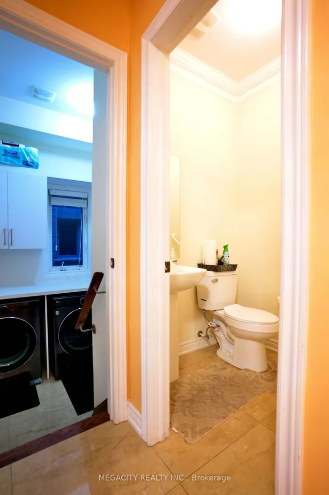 Additional image 15 of 22 Durango Dr