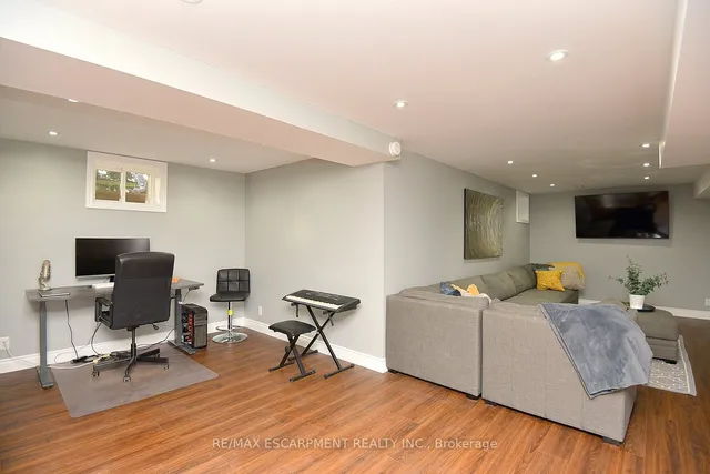 Additional image 28 of 570 Harmony Ave