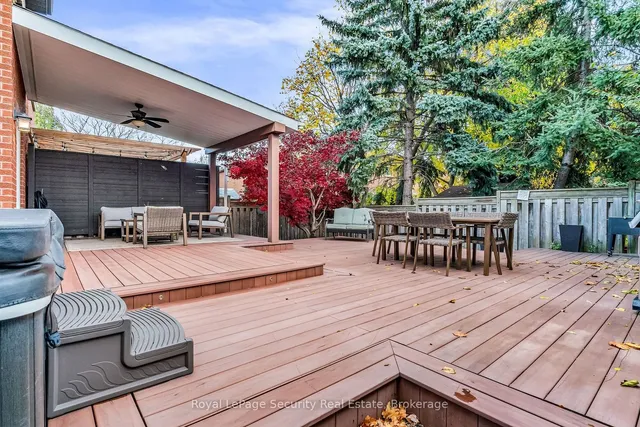 Additional image 38 of 654 Ashprior Ave