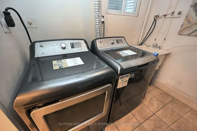 Additional image 28 of 400 Bloor St Unit 68