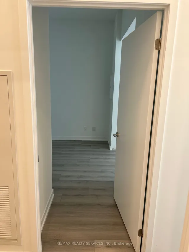 Additional image 8 of 1787 St Clair Ave Unit 102