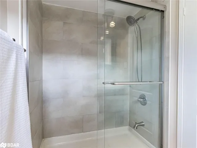 Additional image 24 of 571 Rossellini Dr