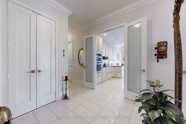 Additional image 28 of 70 Roehampton Ave Unit 2620