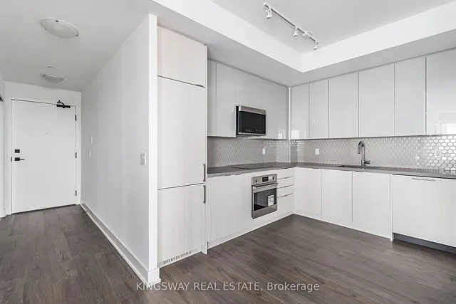 Additional image 16 of 2481 Taunton Rd Unit 802