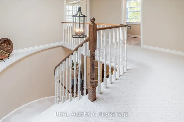 Additional image 16 of 2058 Grand Blvd