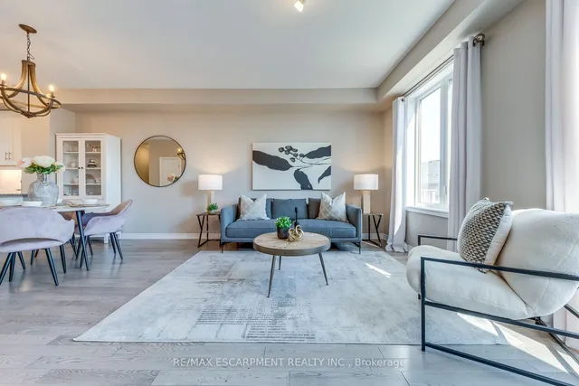 Additional image 11 of 386 Belcourt Common