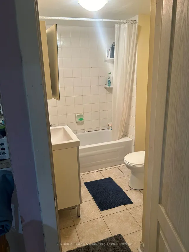 Additional image 33 of 7560 Goreway Dr Unit 24