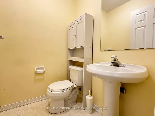 Additional image 14 of 203 Roxton Rd